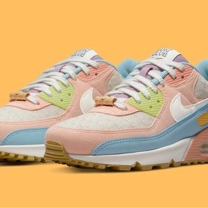 New Nike Air Max 90 SE Sun Club Women’s 7.5, fun details!!
